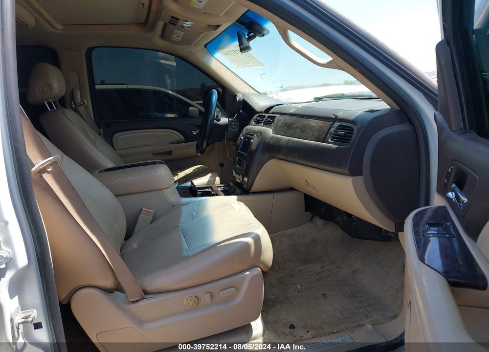 2007 GMC YUKON XL 1500 DENALI VIN: 1GKFK668X7J289465