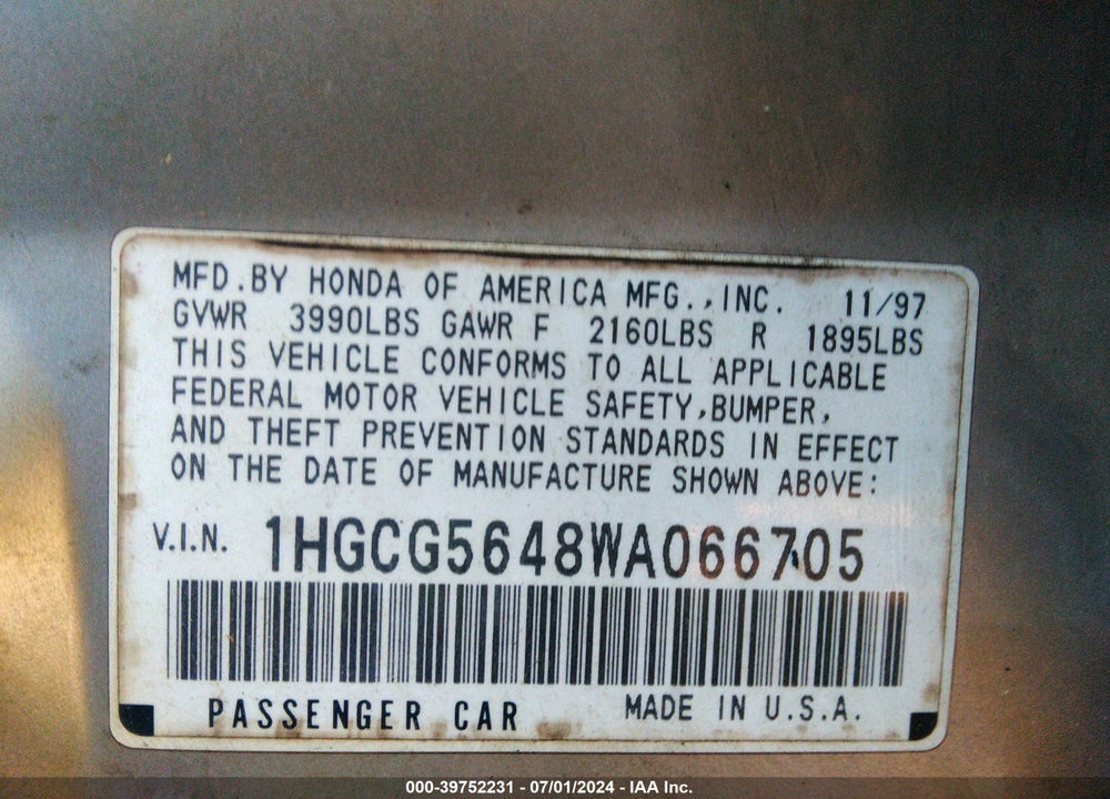 1998 HONDA ACCORD LX VIN: 1HGCG5648WA066705
