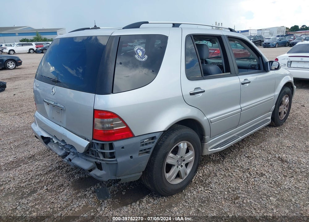 2005 MERCEDES-BENZ ML 350 4MATIC VIN: 4JGAB57E25A540623
