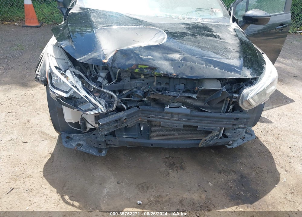 2021 NISSAN VERSA SV XTRONIC CVT VIN: 3N1CN8EV8ML852125