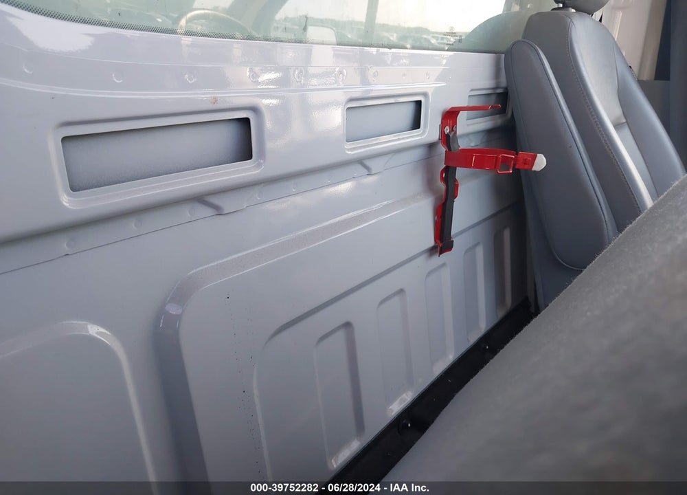 2018 FORD TRANSIT-350 CAB VIN: 1FDBF8ZM1JKA87419