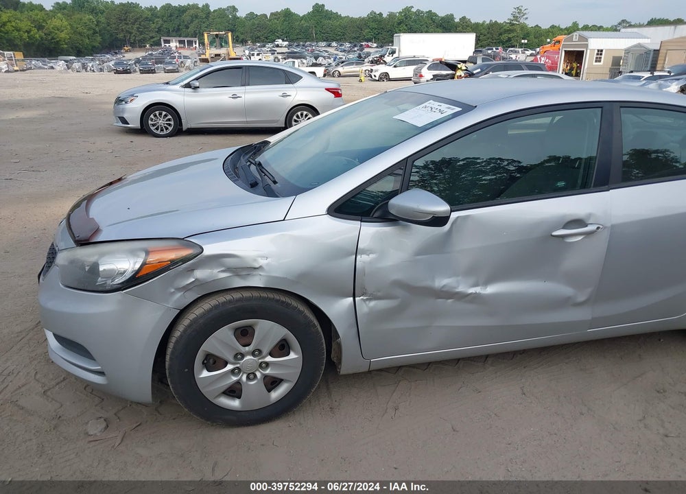 2016 KIA FORTE LX VIN: KNAFK4A66G5533253