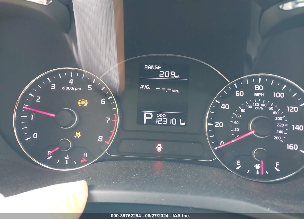 2016 KIA FORTE LX VIN: KNAFK4A66G5533253