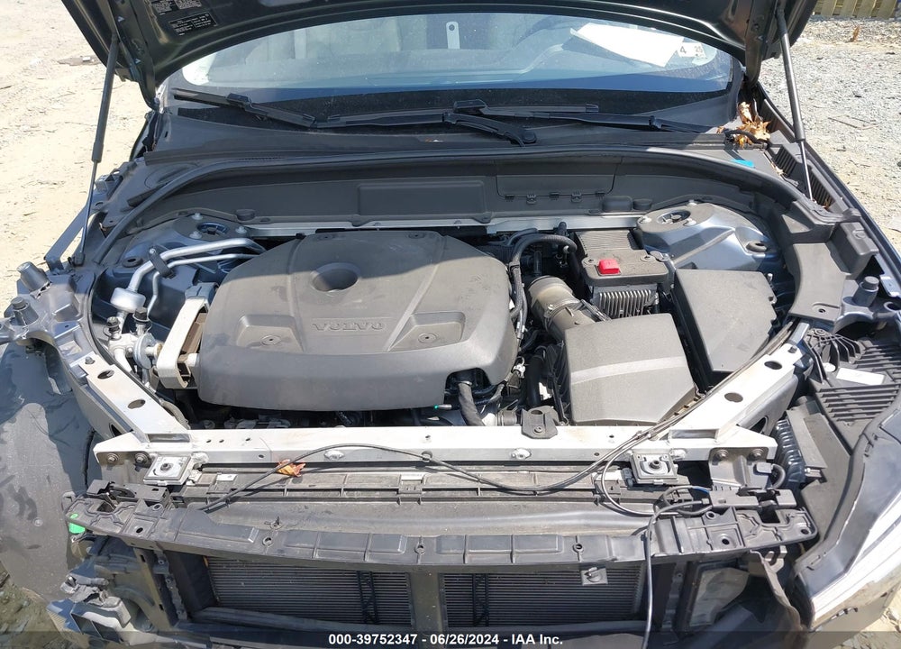 2019 VOLVO XC60 T5 INSCRIPTION VIN: LYV102RL0KB288668