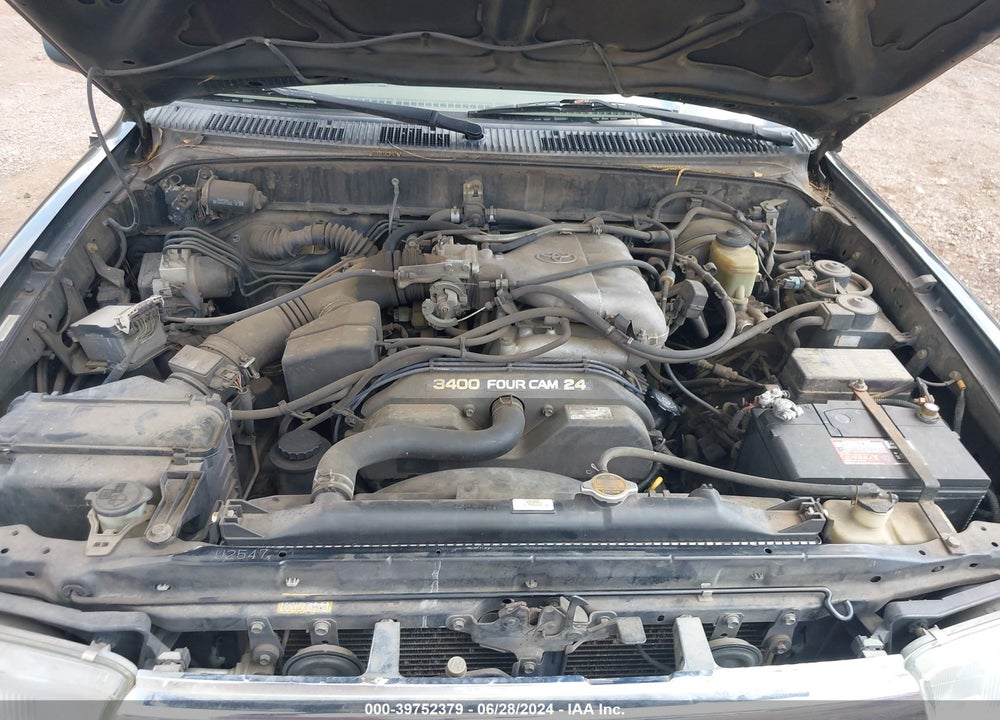 1997 TOYOTA 4RUNNER SR5 V6 LIMITED VIN: JT3HN87R0V0088552