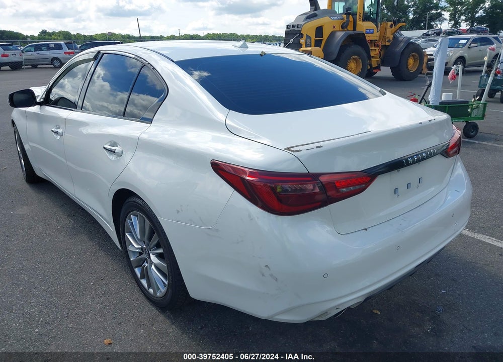 2018 INFINITI Q50 3.0T LUXE VIN: JN1EV7AR7JM610519
