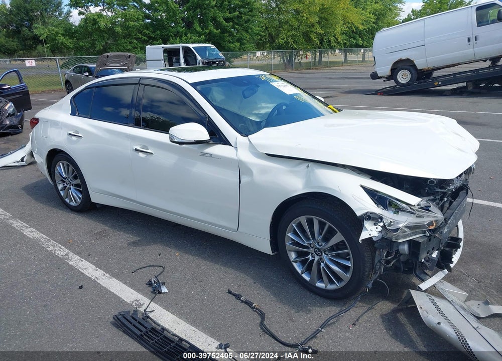 2018 INFINITI Q50 3.0T LUXE VIN: JN1EV7AR7JM610519
