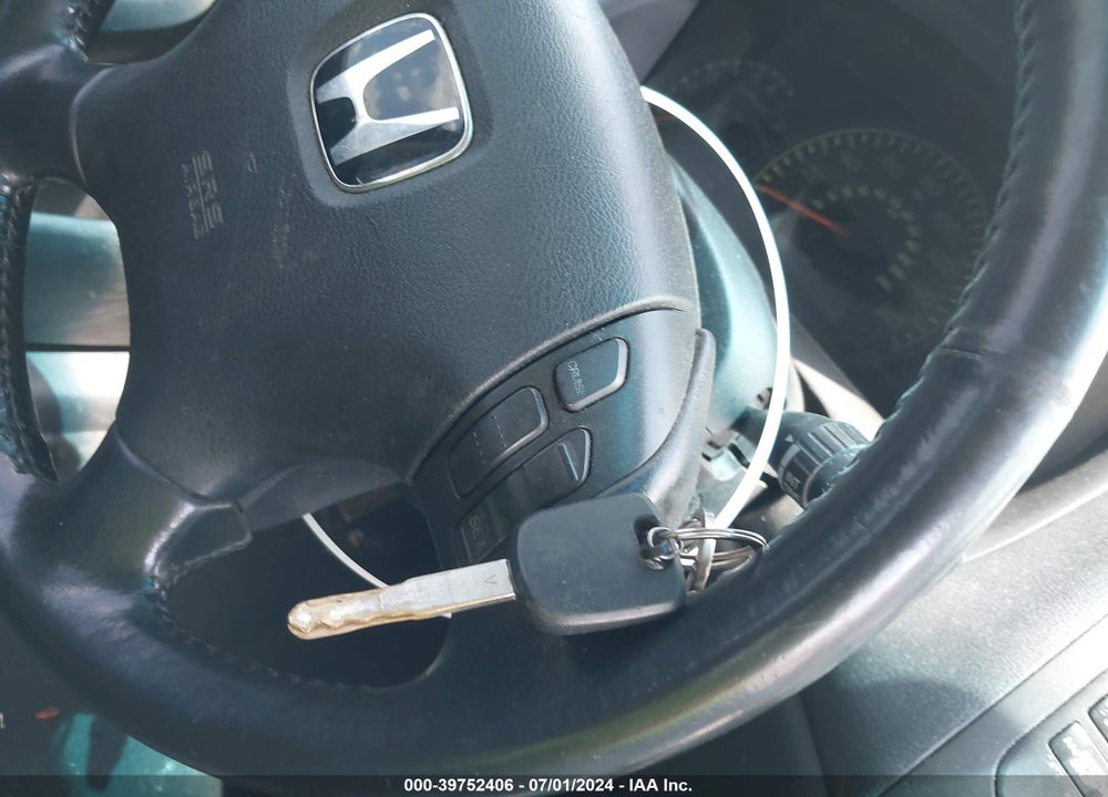 2004 HONDA ACCORD 3.0 EX VIN: 1HGCM66544A011169