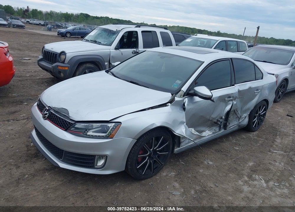 2015 VOLKSWAGEN JETTA 2.0T GLI SEL VIN: 3VW4S7AJ5FM255063