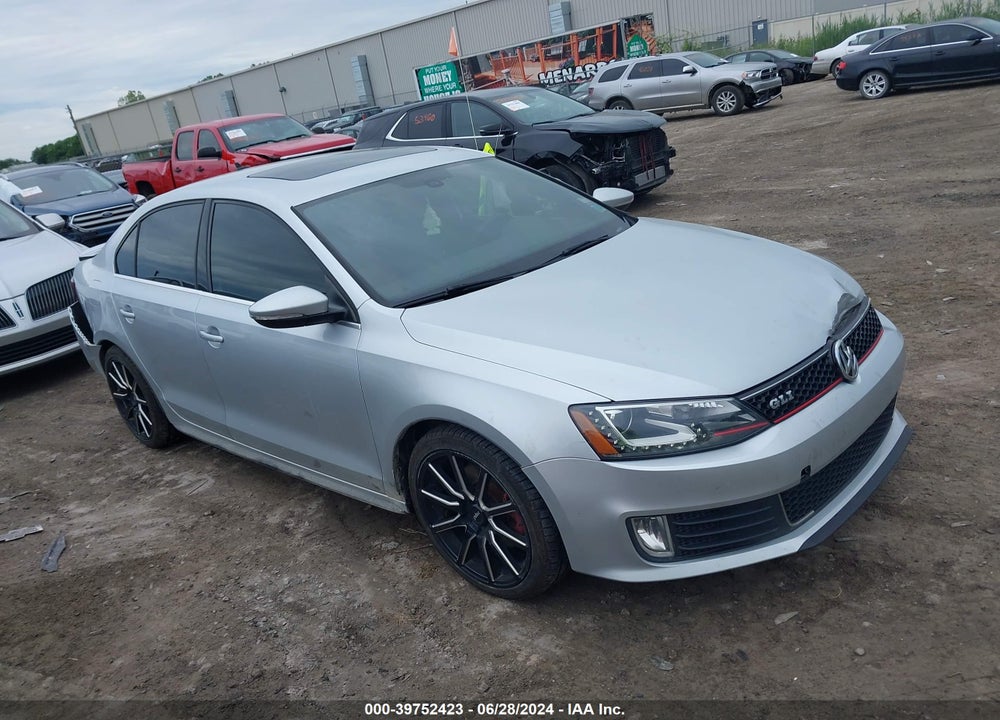 2015 VOLKSWAGEN JETTA 2.0T GLI SEL VIN: 3VW4S7AJ5FM255063