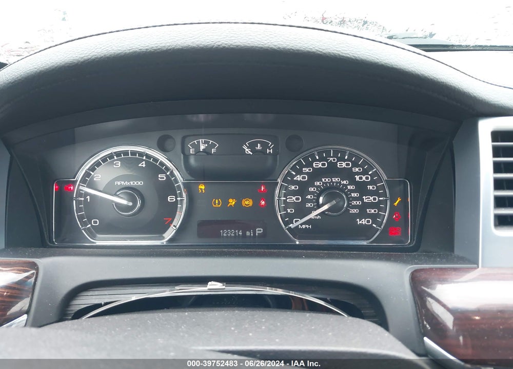 2009 LINCOLN MKS VIN: 1LNHM94R79G602415