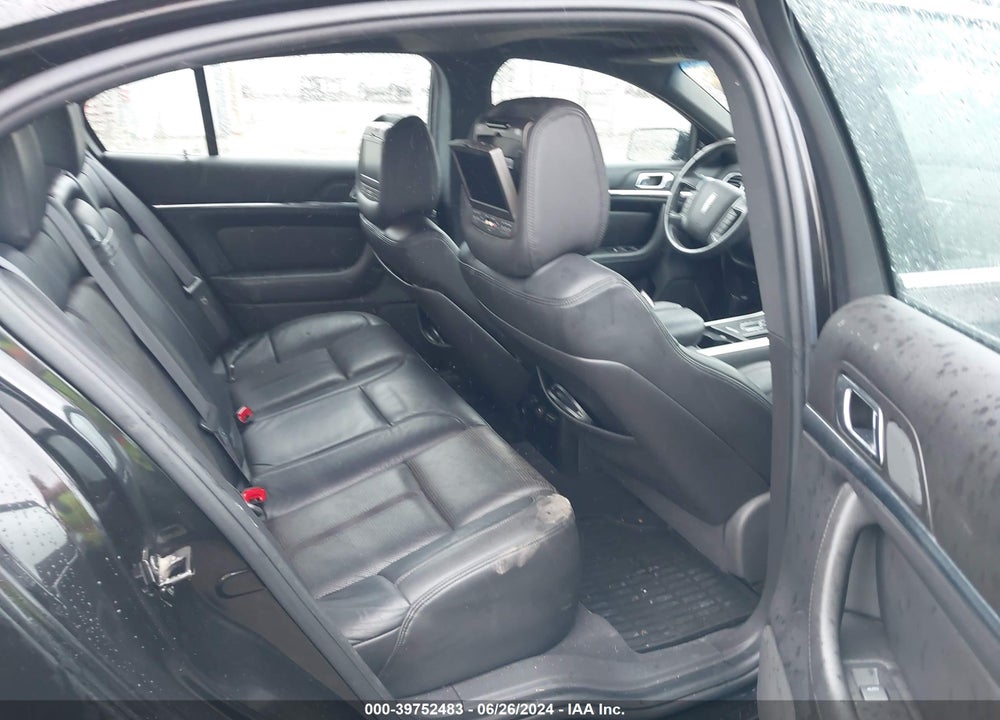2009 LINCOLN MKS VIN: 1LNHM94R79G602415