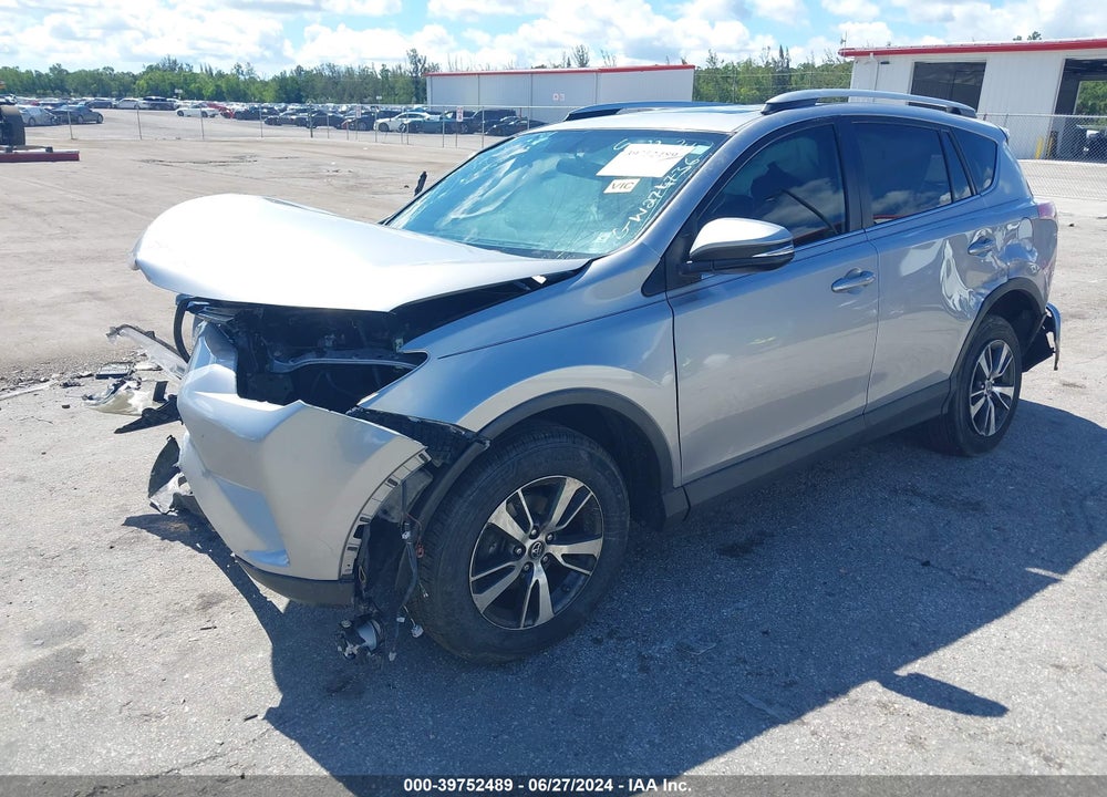 2016 TOYOTA RAV4 XLE VIN: 2T3WFREV3GW274736