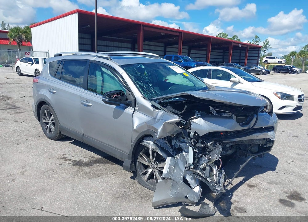 2016 TOYOTA RAV4 XLE VIN: 2T3WFREV3GW274736