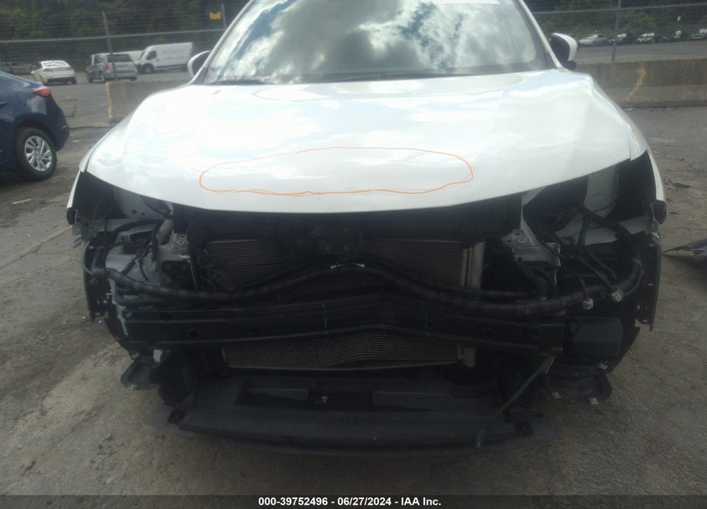 2017 NISSAN ROGUE SV VIN: KNMAT2MVXHP554064
