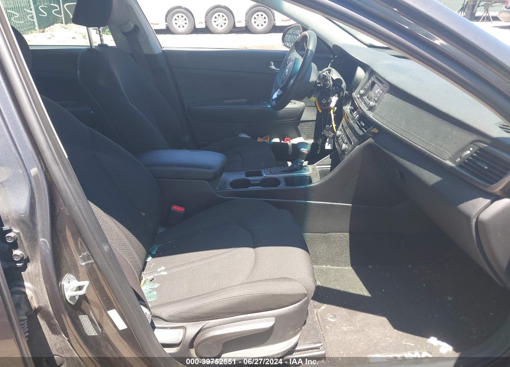 2016 KIA OPTIMA LX VIN: KNAGT4L35G5107672