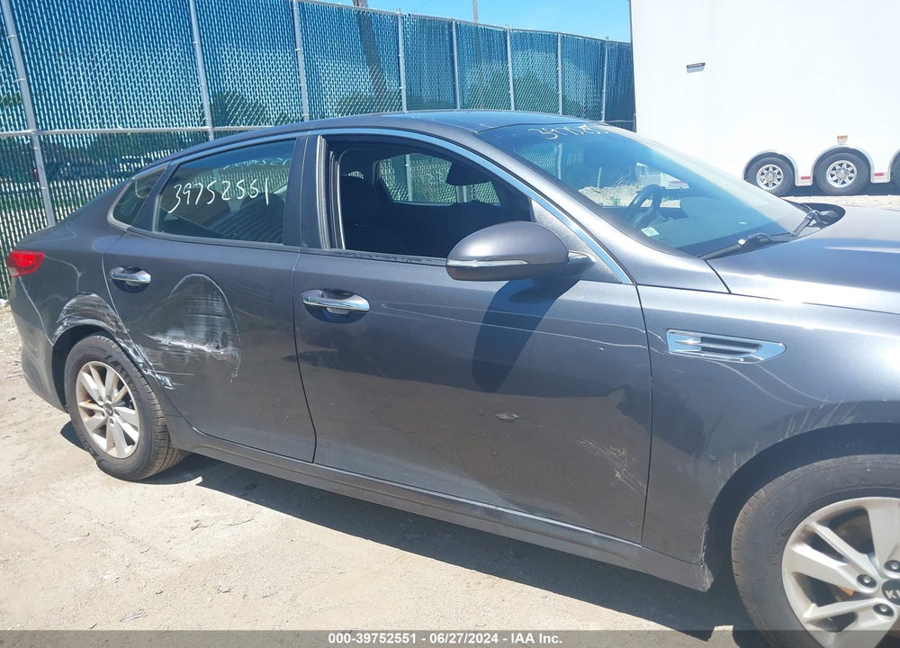 2016 KIA OPTIMA LX VIN: KNAGT4L35G5107672