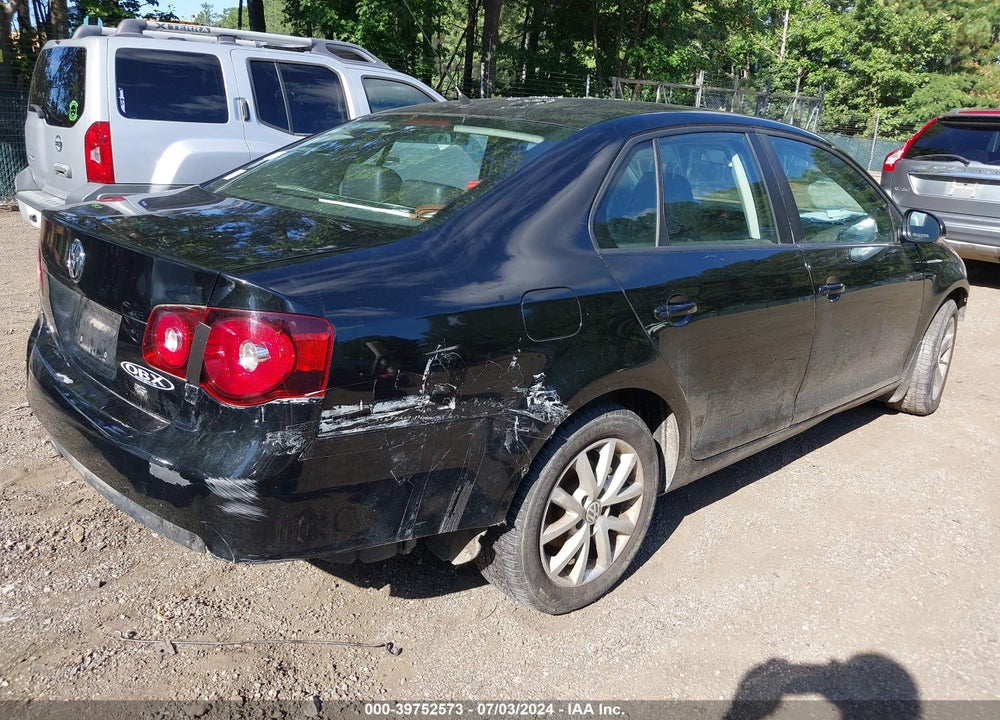 2010 VOLKSWAGEN JETTA LIMITED EDITION VIN: 3VWRZ7AJ0AM105033