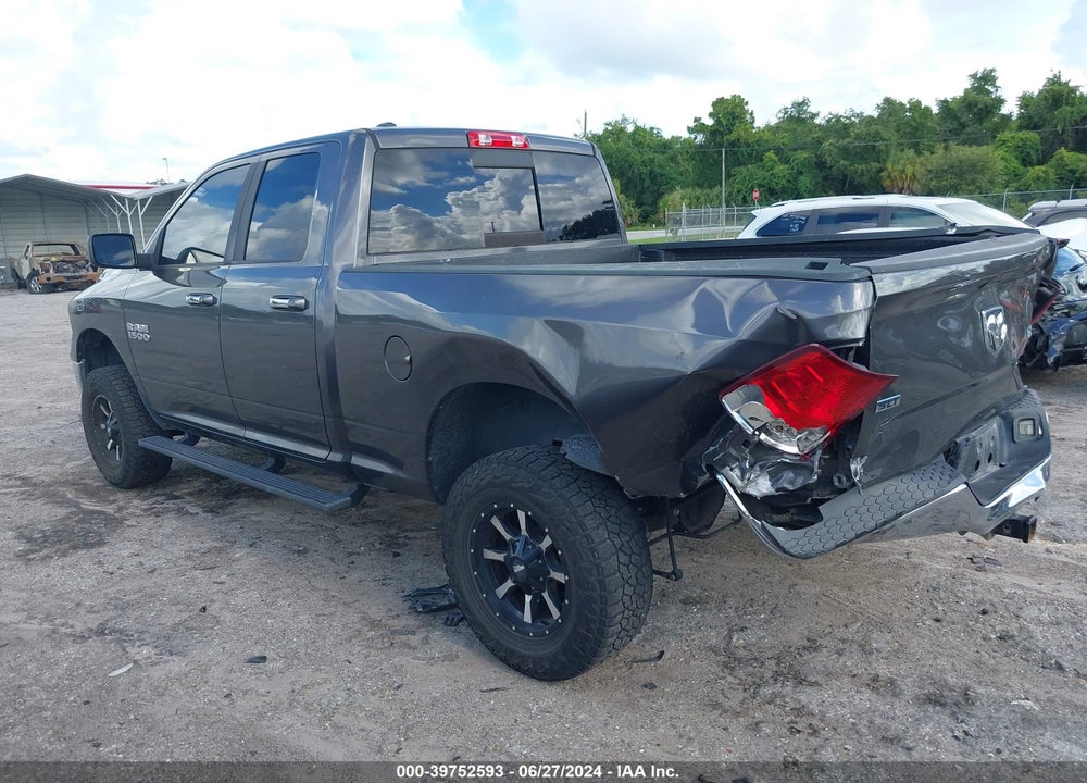 2017 RAM 1500 SLT QUAD CAB 4X4 6'4 BOX VIN: 1C6RR7GG1HS777044