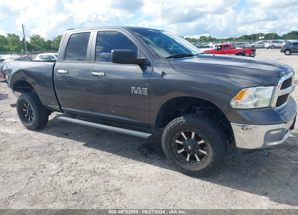 2017 RAM 1500 SLT QUAD CAB 4X4 6'4 BOX VIN: 1C6RR7GG1HS777044