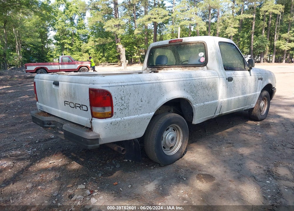 1994 FORD RANGER VIN: 1FTCR10U0RPA67939