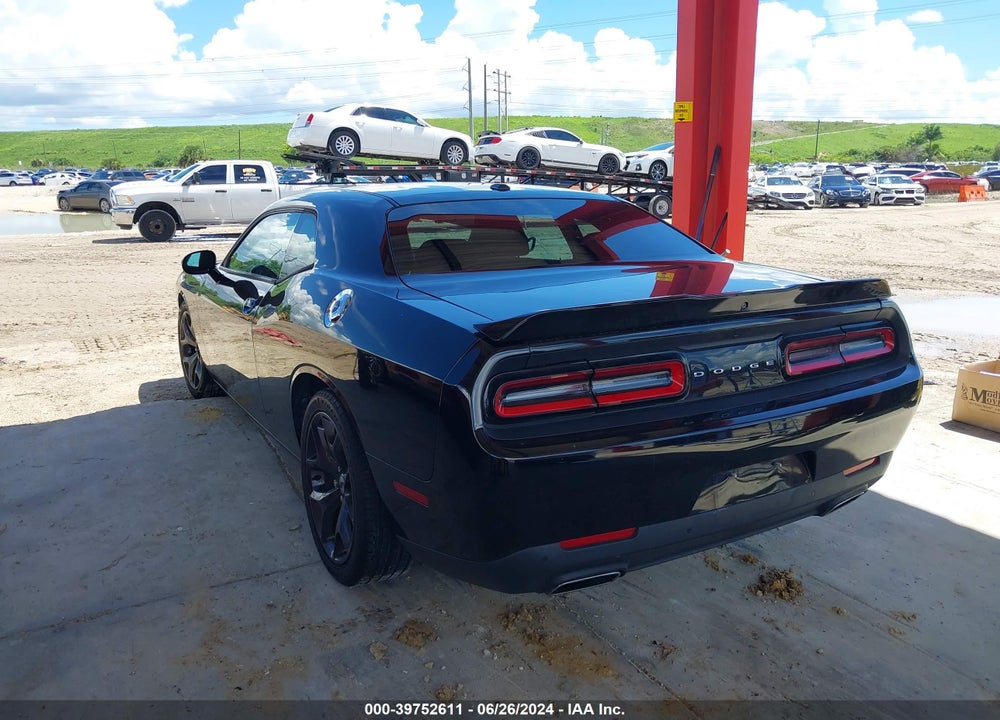 2018 DODGE CHALLENGER SXT VIN: 2C3CDZAG6JH251902