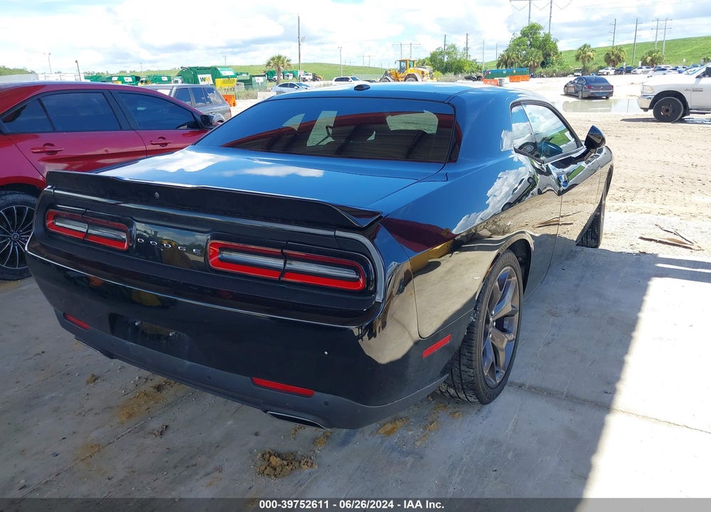 2018 DODGE CHALLENGER SXT VIN: 2C3CDZAG6JH251902