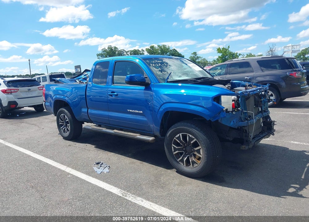 2017 TOYOTA TACOMA SR5 VIN: 5TFSX5EN5HX047565