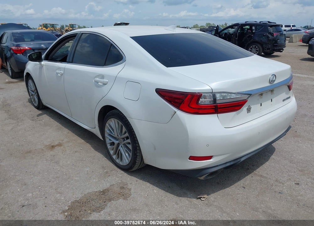 2016 LEXUS ES 350 VIN: JTHBK1GGXG2223588