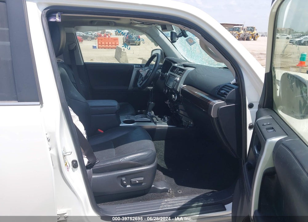 2018 TOYOTA 4RUNNER LIMITED VIN: JTEBU5JR9J5589556