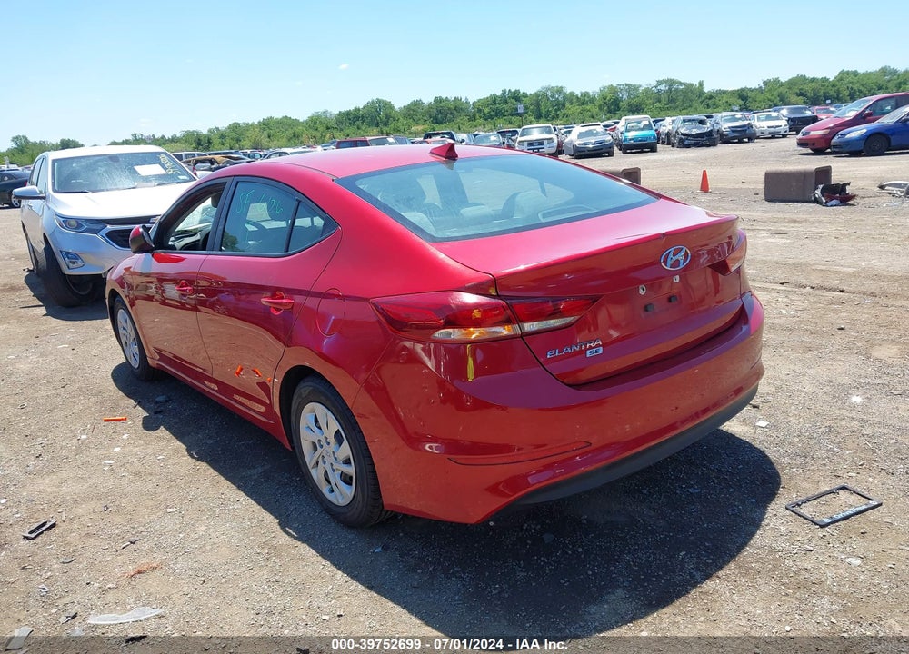 2017 HYUNDAI ELANTRA VIN: 5NPD74LF3HH181212