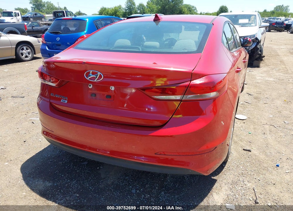 2017 HYUNDAI ELANTRA VIN: 5NPD74LF3HH181212