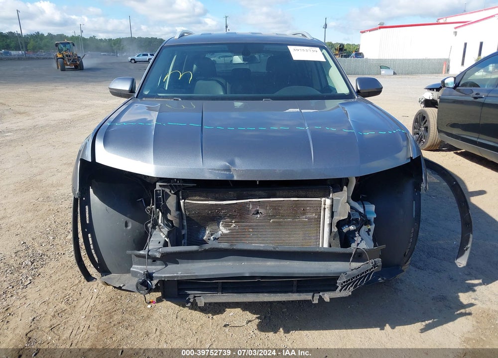 2018 VOLKSWAGEN ATLAS 3.6L V6 SE VIN: 1V2KR2CA1JC574572