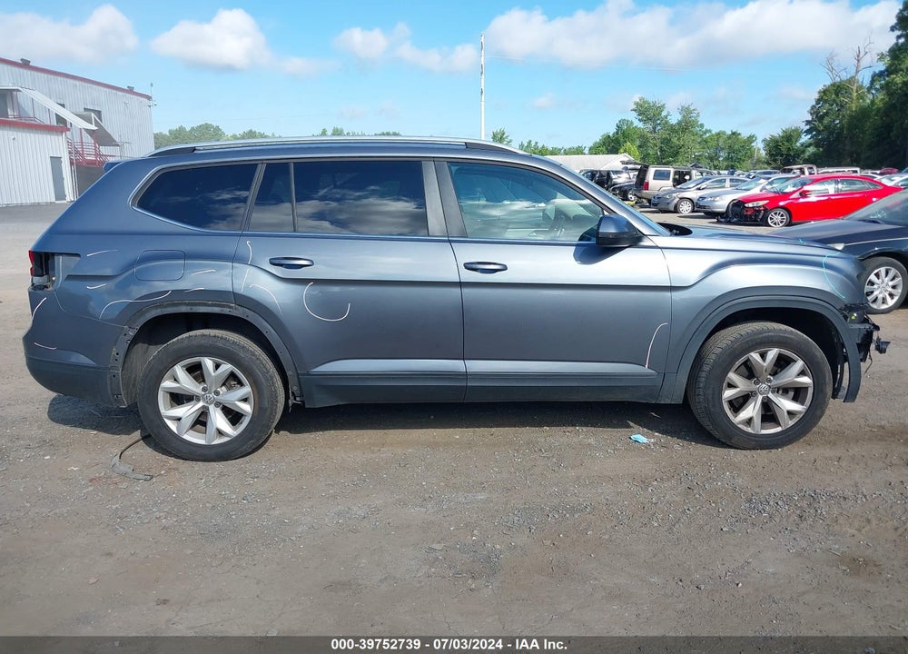 2018 VOLKSWAGEN ATLAS 3.6L V6 SE VIN: 1V2KR2CA1JC574572