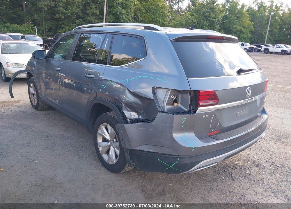 2018 VOLKSWAGEN ATLAS 3.6L V6 SE VIN: 1V2KR2CA1JC574572