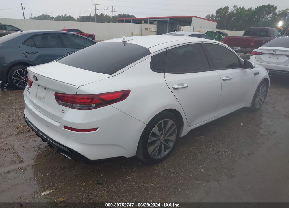 2019 KIA OPTIMA S VIN: 5XXGT4L33KG280212