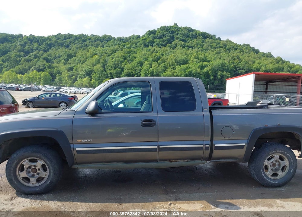 2002 CHEVROLET SILVERADO 1500 VIN: 2GCEK19T821195761