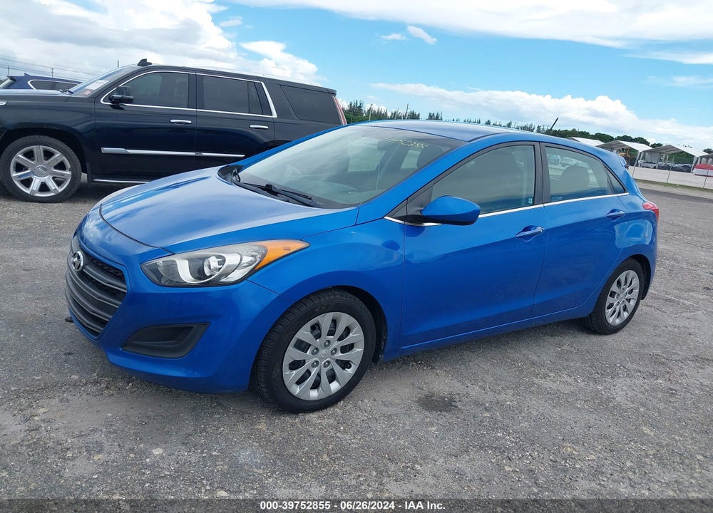2017 HYUNDAI ELANTRA GT VIN: KMHD35LH6HU372272