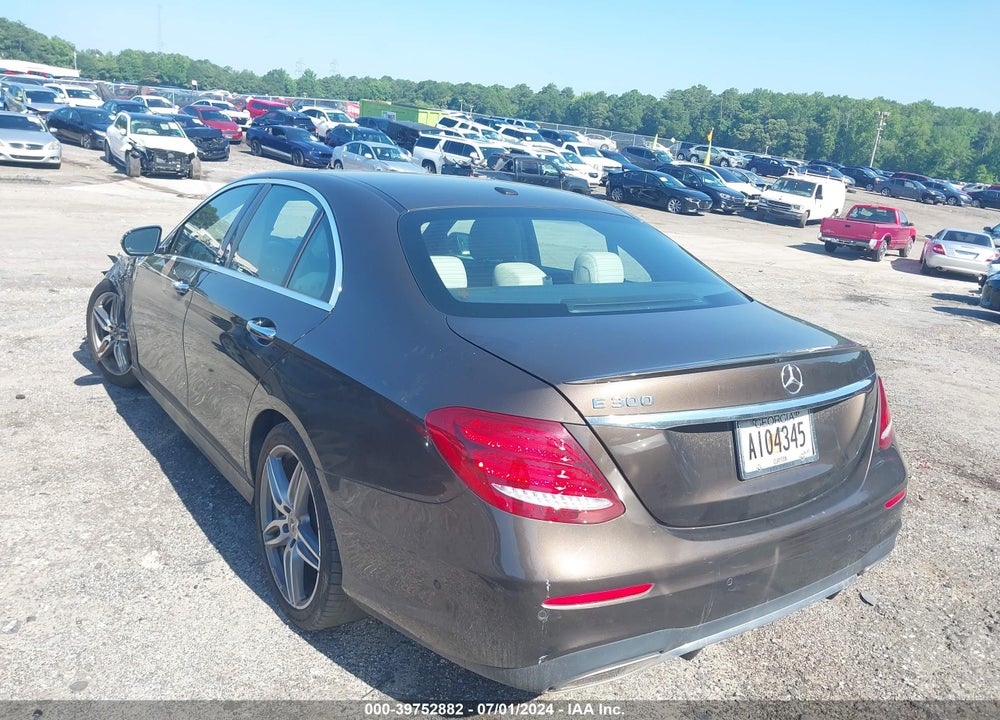 2018 MERCEDES-BENZ E 300 VIN: WDDZF4JB5JA429441