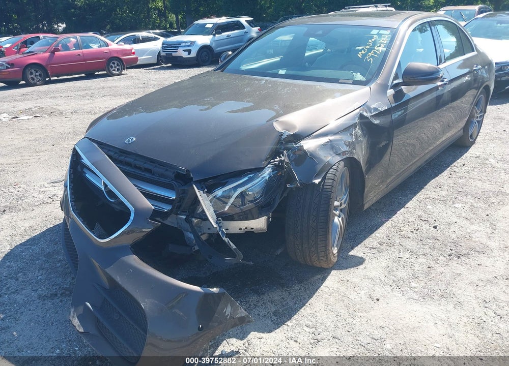 2018 MERCEDES-BENZ E 300 VIN: WDDZF4JB5JA429441