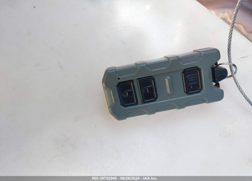 2022 TOYOTA TACOMA TRD OFF ROAD VIN: 3TMCZ5AN6NM521805