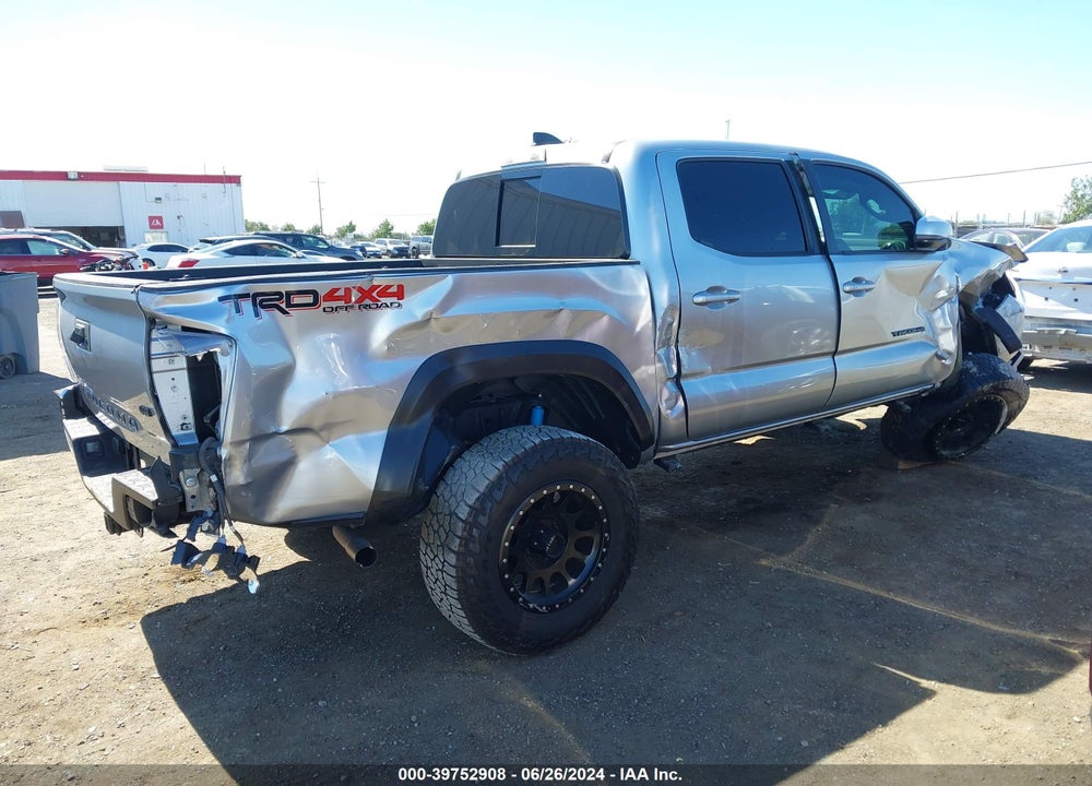 2022 TOYOTA TACOMA TRD OFF ROAD VIN: 3TMCZ5AN6NM521805
