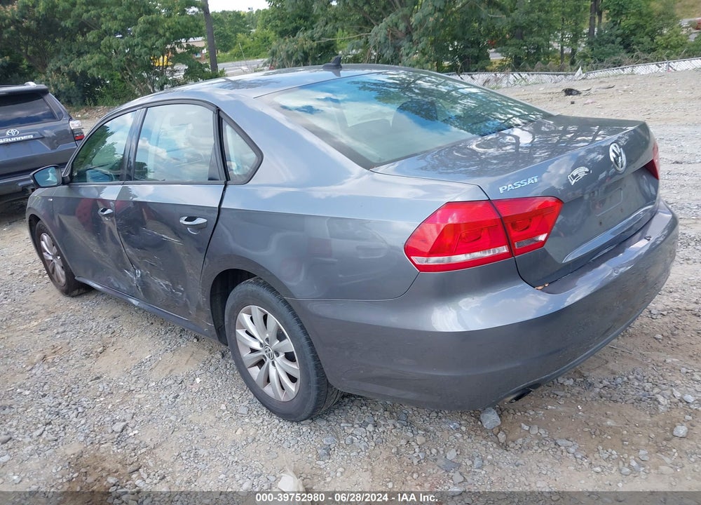 2014 VOLKSWAGEN PASSAT 1.8T WOLFSBURG EDITION VIN: 1VWAT7A31EC102469
