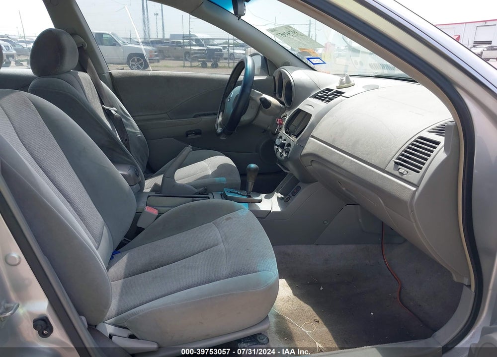2002 NISSAN ALTIMA 3.5 SE VIN: 1N4BL11D82C107697