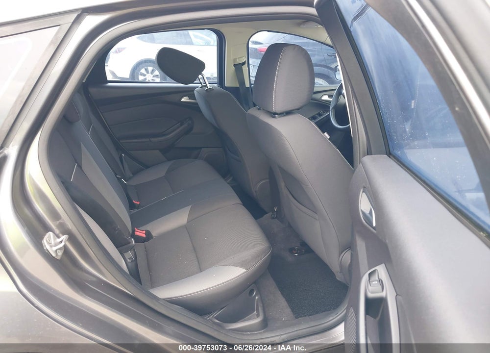 2014 FORD FOCUS SE VIN: 1FADP3K25EL203684