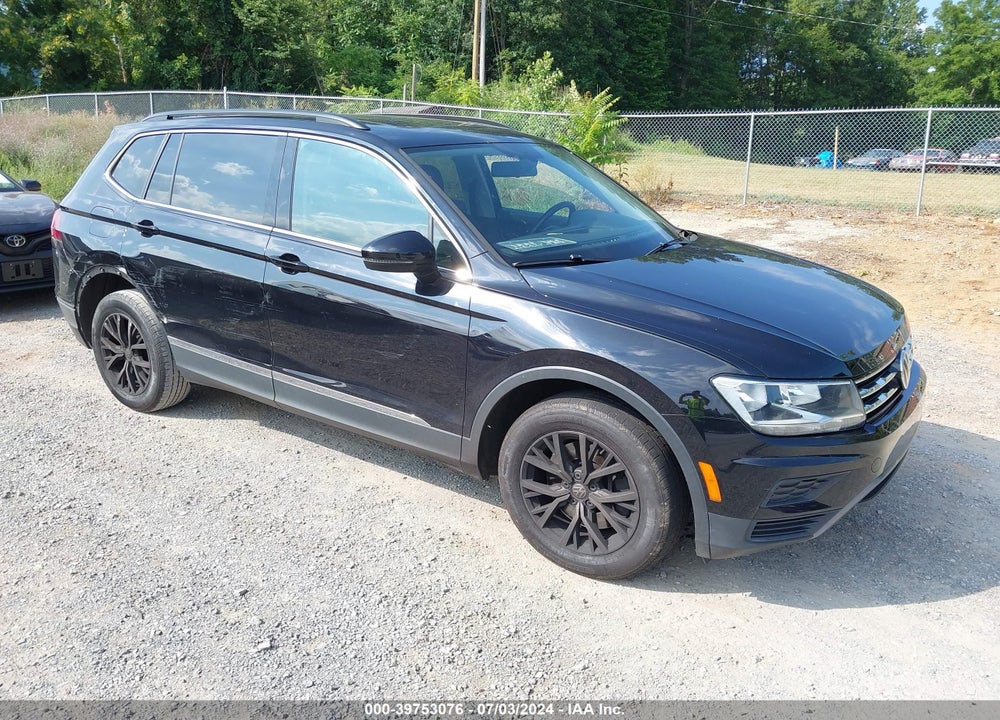 2018 VOLKSWAGEN TIGUAN 2.0T SE/2.0T SEL VIN: 3VV3B7AX4JM062433
