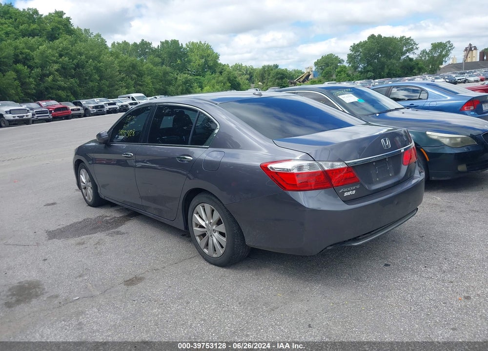 2015 HONDA ACCORD EX-L VIN: 1HGCR2F83FA203447