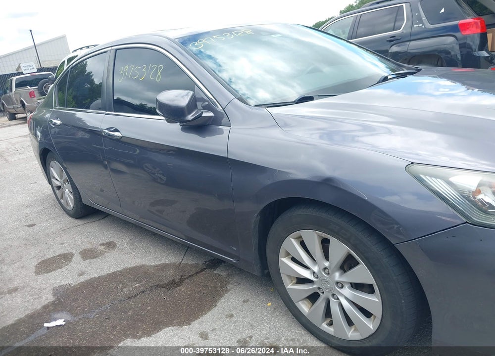 2015 HONDA ACCORD EX-L VIN: 1HGCR2F83FA203447