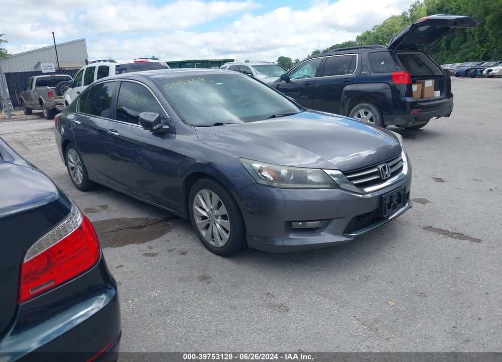 2015 HONDA ACCORD EX-L VIN: 1HGCR2F83FA203447