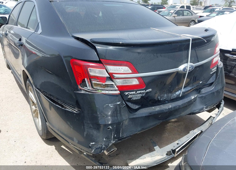 2018 FORD TAURUS SEL VIN: 1FAHP2E82JG113990